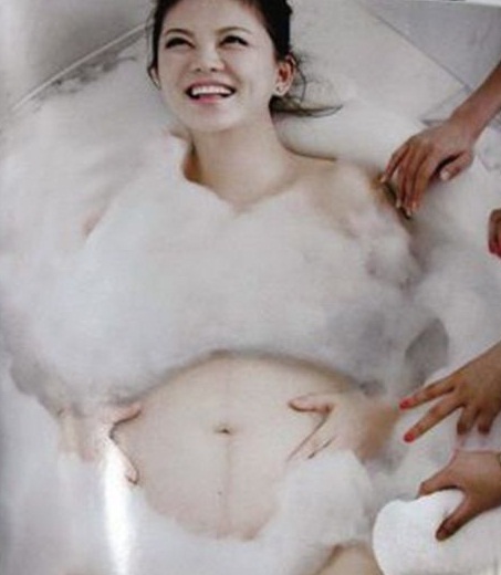 李湘怀孕时的照片图片